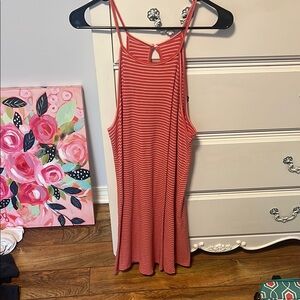 Orange and white dress!